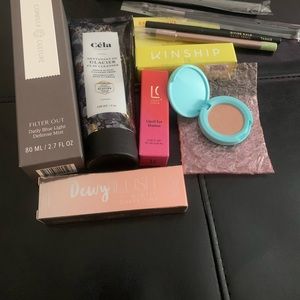 Makeup and skincare bundle